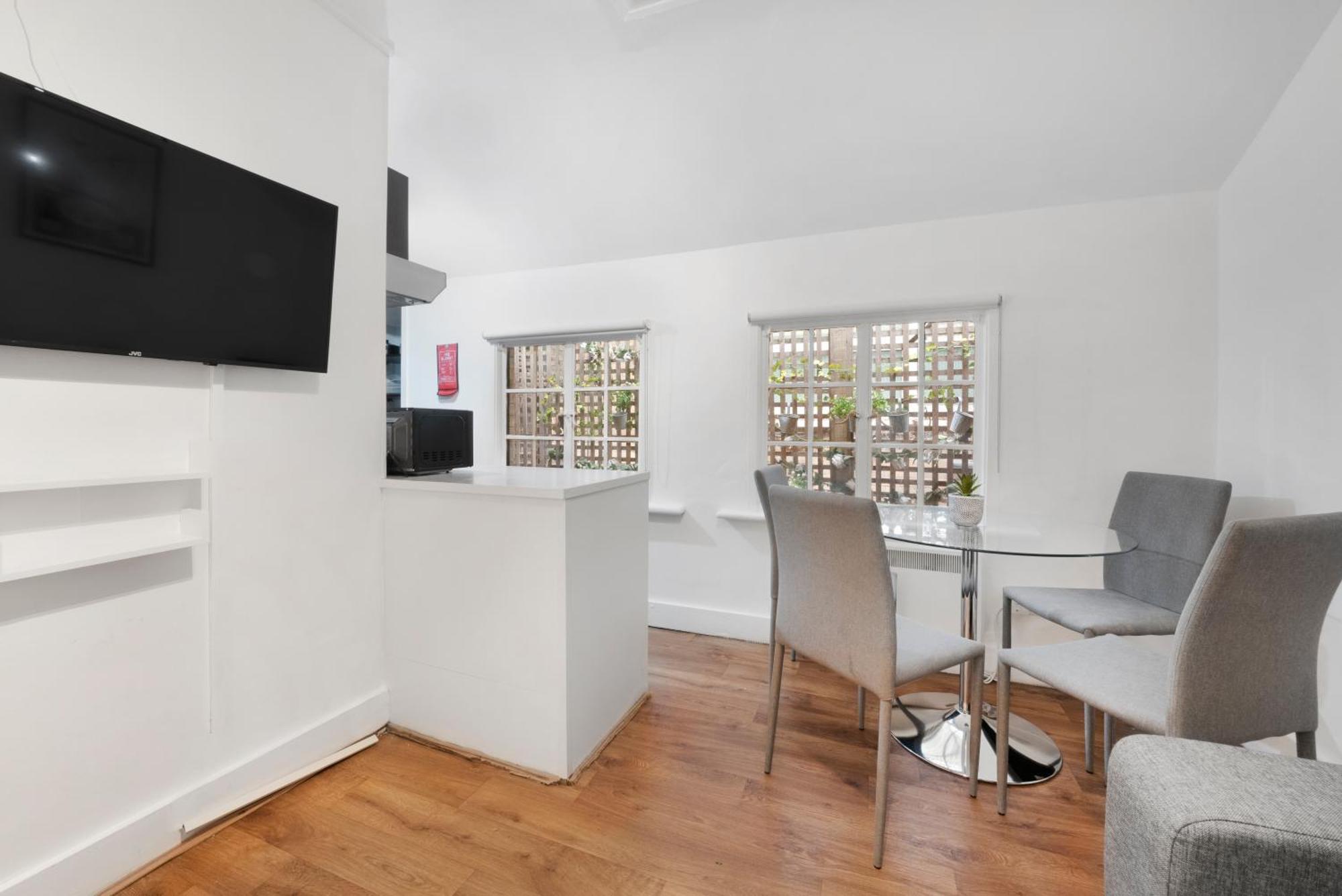2 Bed Piccadilly Apartment 1 Londres Exterior foto